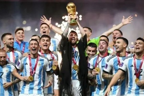 “球王梅西”商标被国内公司抢注，驳回早已注定！